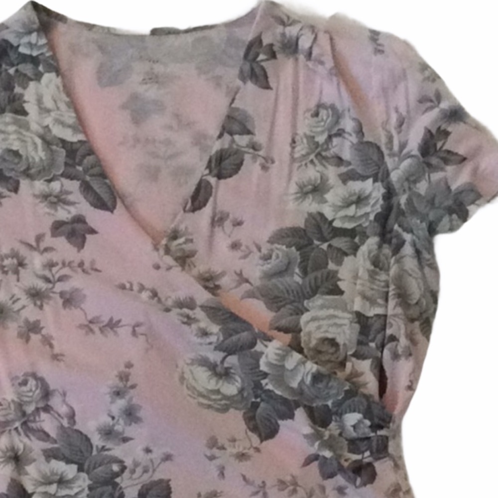 ❌ 🖤 Talbots Faux Wrap Blouse - Picture 2 of 6